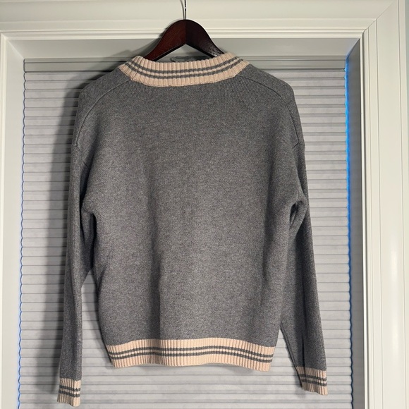 Grey cardigan with cream trim - Picture 2 of 4